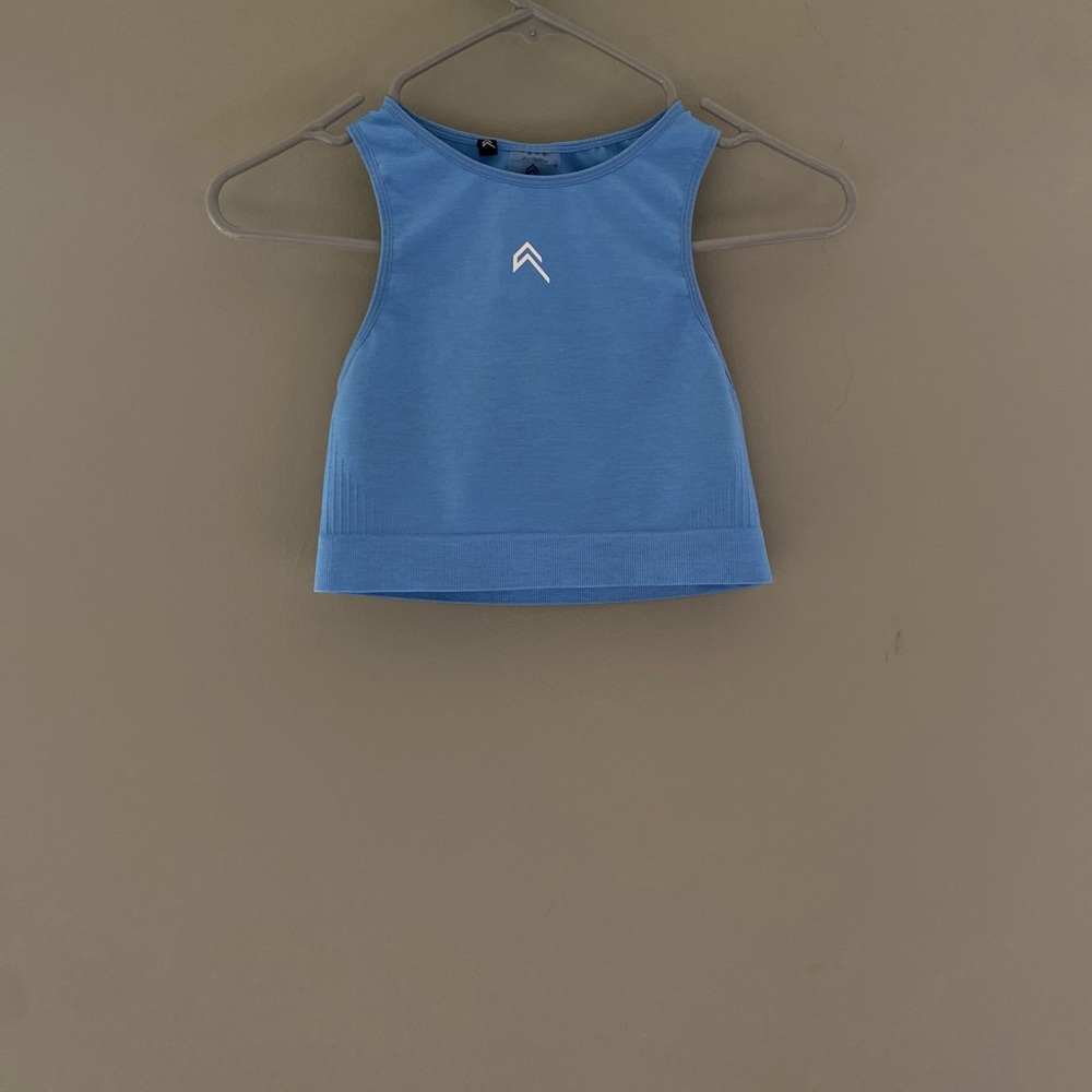 Oner active light blue crop top/sports bra. Size S. Classic seamless